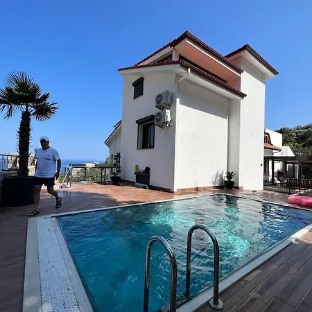 Panorama-paradies With 5 Stars * 말마리스
